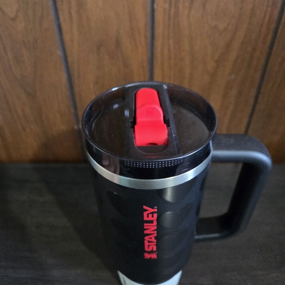 Stanley Valentine's Day 40oz Scheels Limited ED Pro Tour Tumbler Black Lovely - Picture 4 of 6